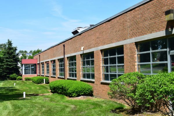 Corporate Lawn Maintenance